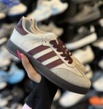 کفش کتونی دخترانه سامبا کرم زرشکی - Image 3