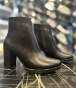 نیم بوت پاشنه دار ساده