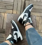 کتونی جردن وان زنانه