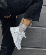 کتونی دخترانه نایک وومرو سفید نقره ای