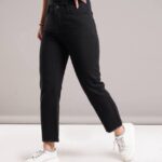 شلوار مام فیت رنگ مشکی دخترانه