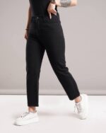 شلوار مام فیت رنگ مشکی دخترانه