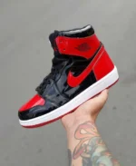 کتونی جردن وان پسرانه قرمز مشکی - Image 3