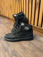 ترویس ساقدار بلک فانتوم - Image 2