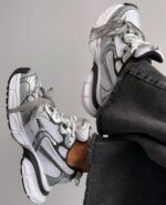 کتوني دخترانه بالانسيگا 3XLسفيد طوسي - Image 2