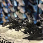 کتاني  مردانه رانر آديداس سفيد مشکي