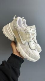 کتوني زنانه نايک وی تو کیv2k RUN - Image 2