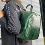 کوله چرم طبيعي روگو سبز