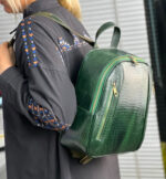 کوله چرم طبيعي روگو سبز