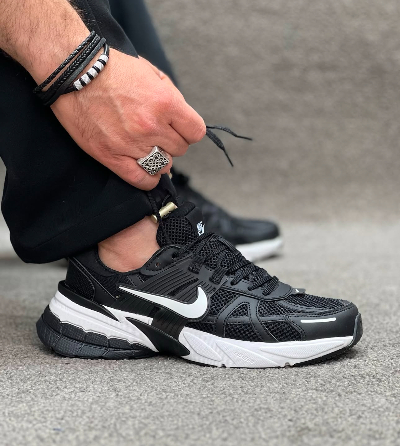 IMG_5201 کتاني مردانه v2k مشکي - Image 1