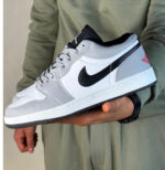 کتوني مردانه جردن 1سفيد طوسي - Image 3