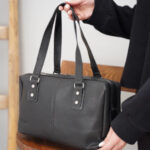 کیف زنانه صندوقي شرانگ