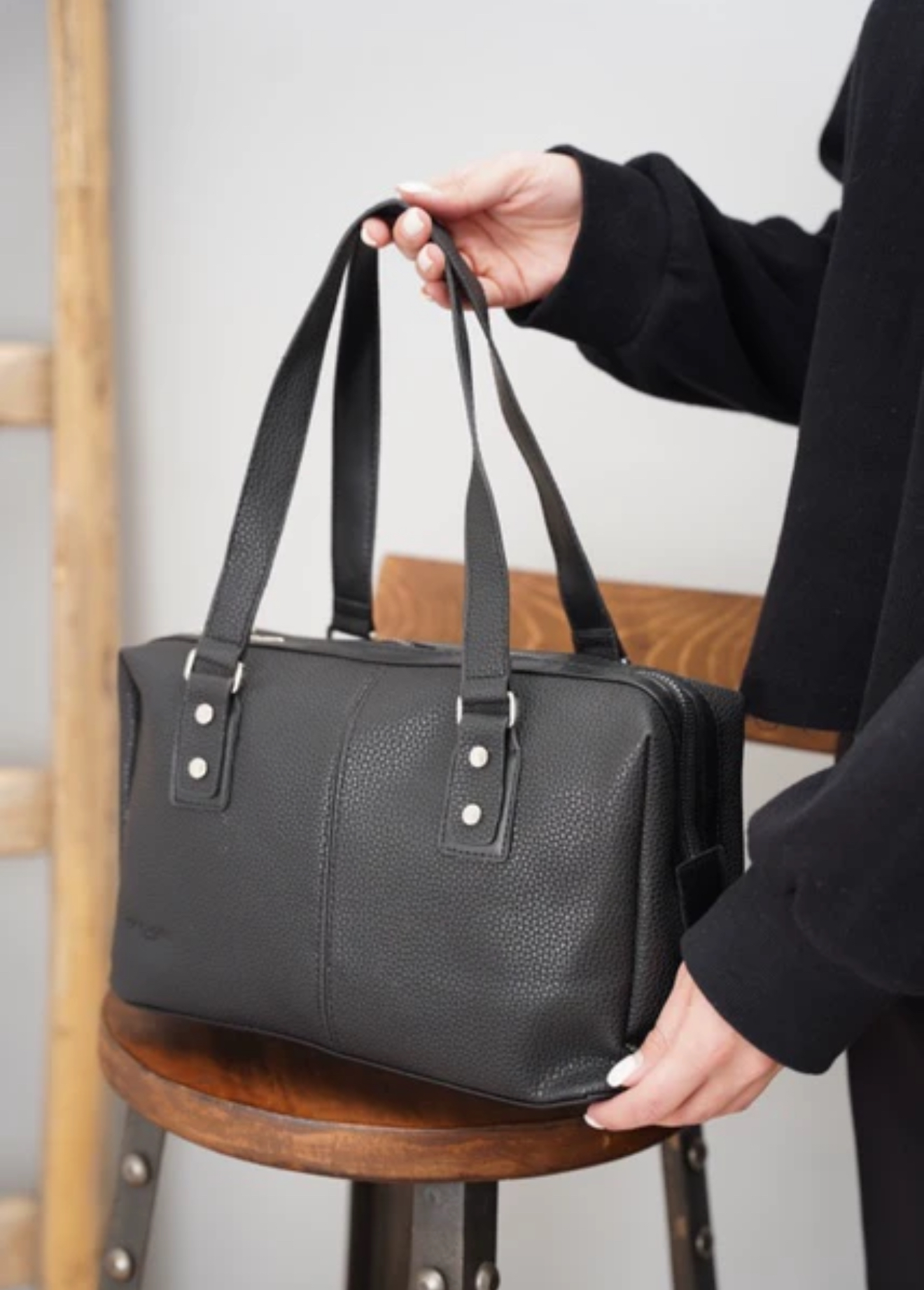 IMG_7621 کیف زنانه صندوقي شرانگ - Image 1