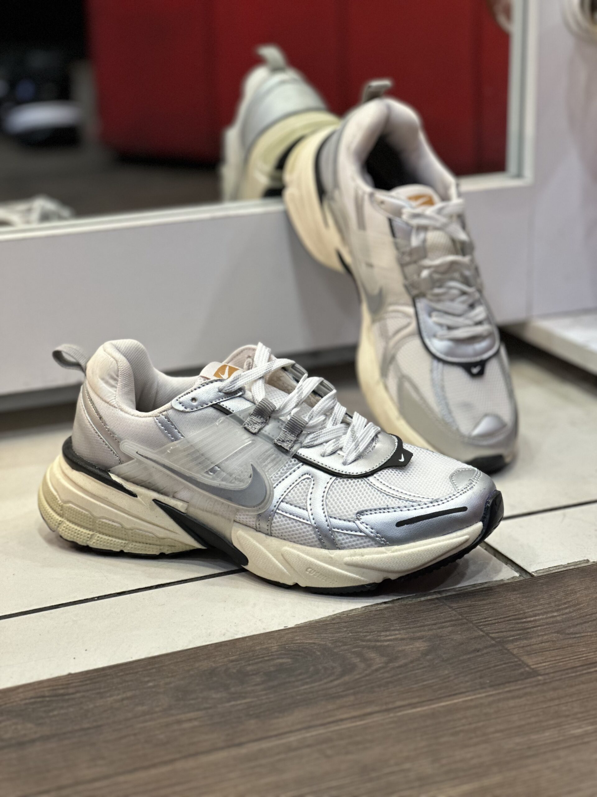 IMG_9677 کتاني مردانه v2k طوسي - Image 1