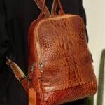 کوله چرم طبيعي داريا عسلي