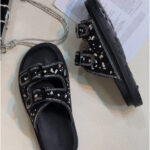 صندل زنانه دو سگک نگينی