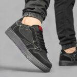 کتونی ترويس مشکي