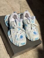 کتاني بالانسيگا اسپايدري سفيد آبي - Image 2