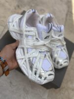 کتاني بالانسيگا اسپايدرِي سفيد نقره اي