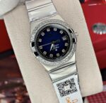 ساعت امگا زنانه دور نگين صفحه سرمه اي