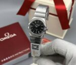 ساعت امگا زنانه دور نگين صفحه مشکي