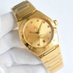 ساعت مچي عقربه اي زنانه امگا طلايي