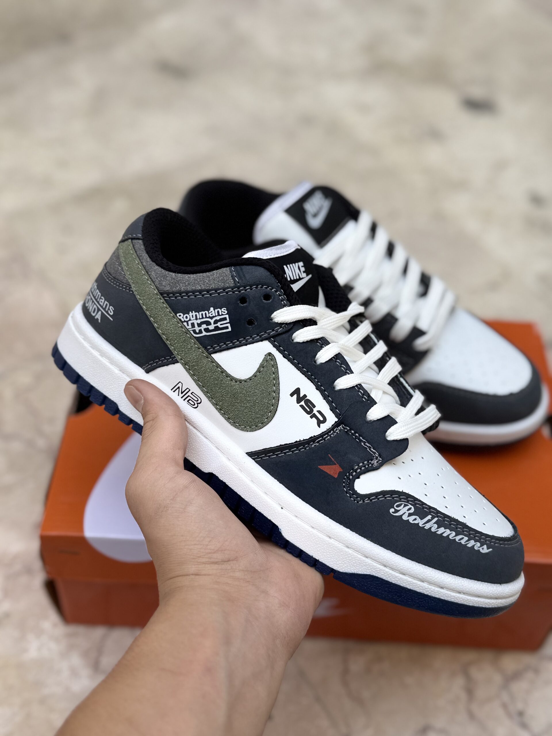 IMG_7962-scaled کتاني مردانه نايک اس بي کاستوم - Image 1