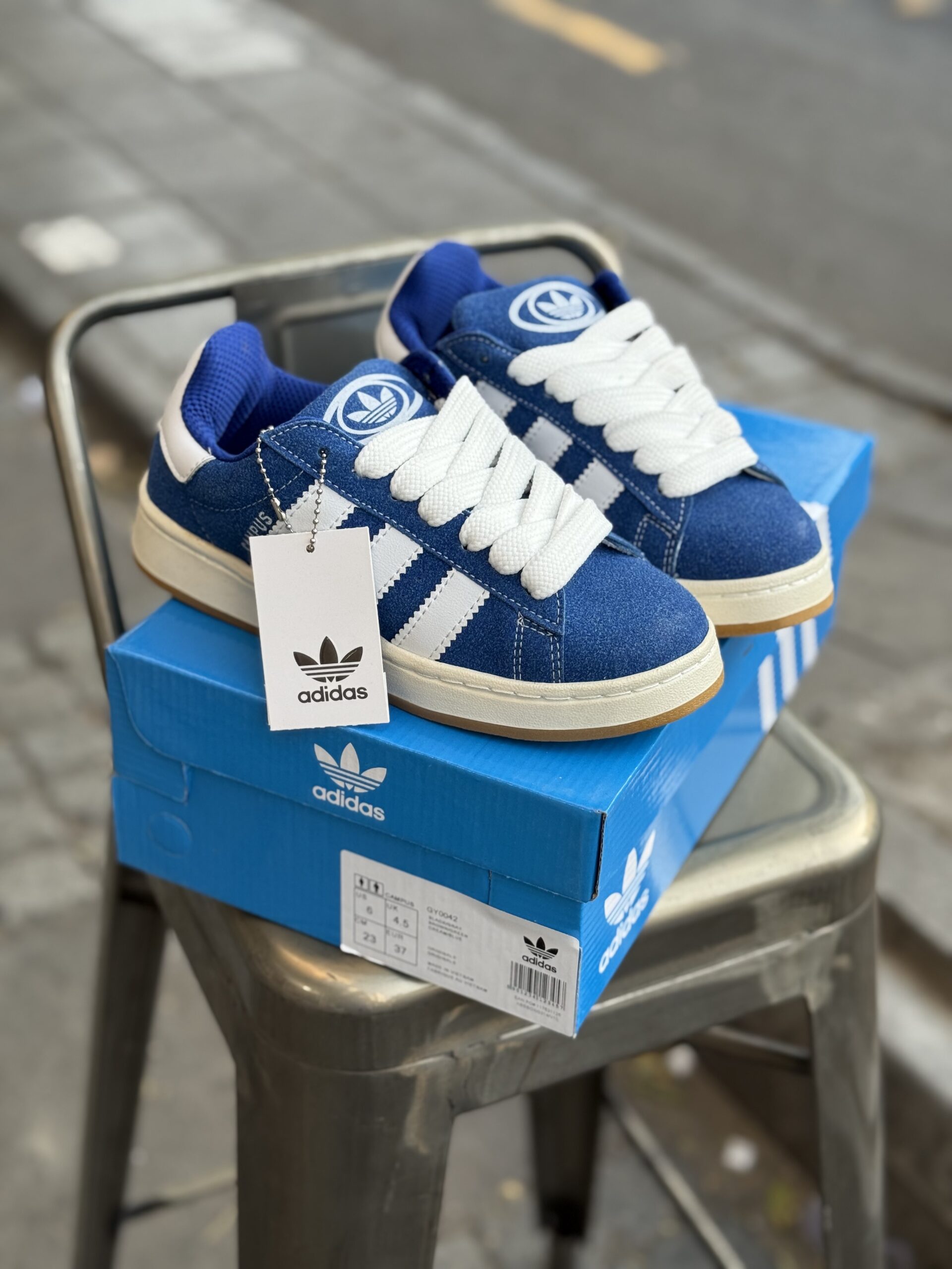 IMG_5307-scaled کتوني کامپوس اسپرت آبي سفيد - Image 1