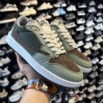 کتوني زنانه ترويس اسکات