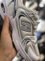 کتوني زنانه نيوبالانس 530 - Image 2