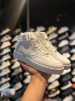 کتونی جردن وان ساقدار سفيد - Image 2