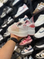 کتونی زنانه ترويس صورتی - Image 2