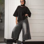 ست تيشرت نگين دار و شلوار وايت لگ