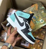 کتونی مردانه جردن وان پلاس - Image 2