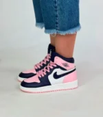 کتونی زنانه جردن وان ساقدار سرمه ای صورتی