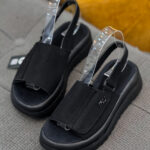 صندل زنانه پشت چسبی ميو