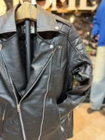 کاپشن چرم مصنوعی پليسی ساده - Image 3