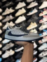 کتونی زنانه لوويتون سفيد سرمه ای - Image 6