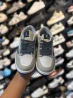 کتونی زنانه لوويتون سفيد سرمه ای - Image 5