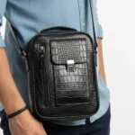 کيف دوشی چرم طبيعی ساتيا