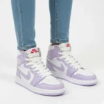 کتونی جردن وان ساقدار زنانه سفيد بنفش