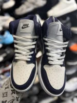 کتونی ساقدار جردن وان سفيد سرمه ای - Image 2