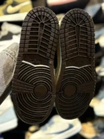 کتونی زنانه ترويس ديور طوسی کرم - Image 4