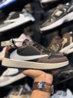 کتونی ترويس مشکی قهوه ای - Image 2