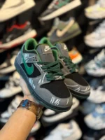 کتونی نايک اس بی مشکی سبز - Image 3