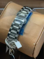 ساعت الگانس زنانه نقره ای صفحه مشکی - Image 3