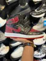 کتانی ساقدار کاستوم مشکی قرمز - Image 3