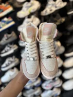 کتونی جردن ساقدار نگين دار صورتی - Image 3