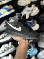 کتونی جردن ساقدار مشکی مات - Image 3