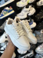 کتونی بزرگ پا کت سفيد - Image 2